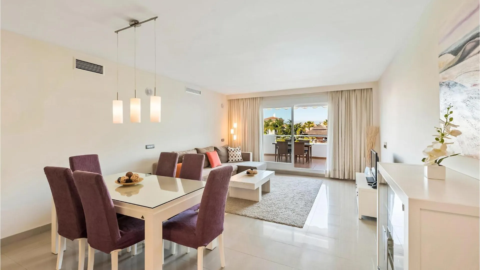 Beautiful Home In Estepona With Wifi Ferienhaus