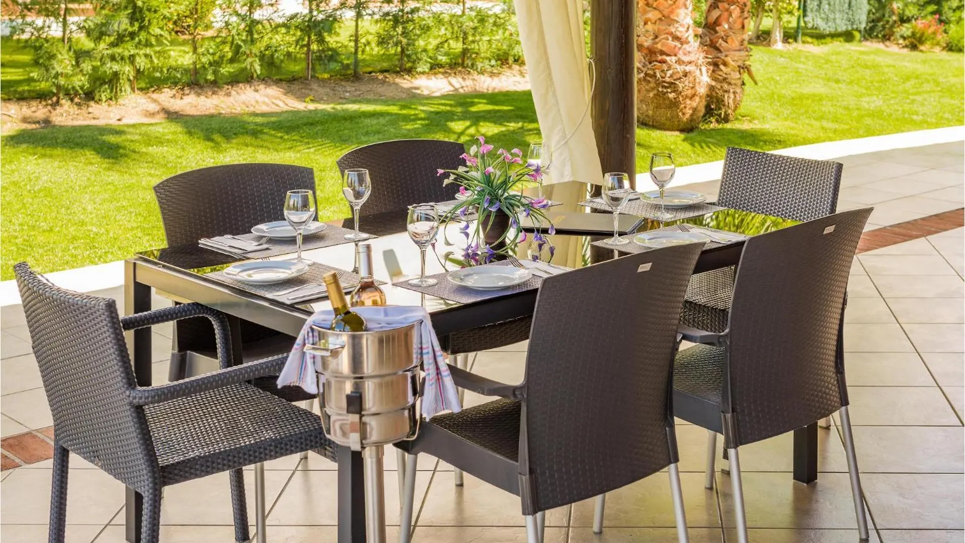 Beautiful Home In Estepona With Wifi Ferienhaus