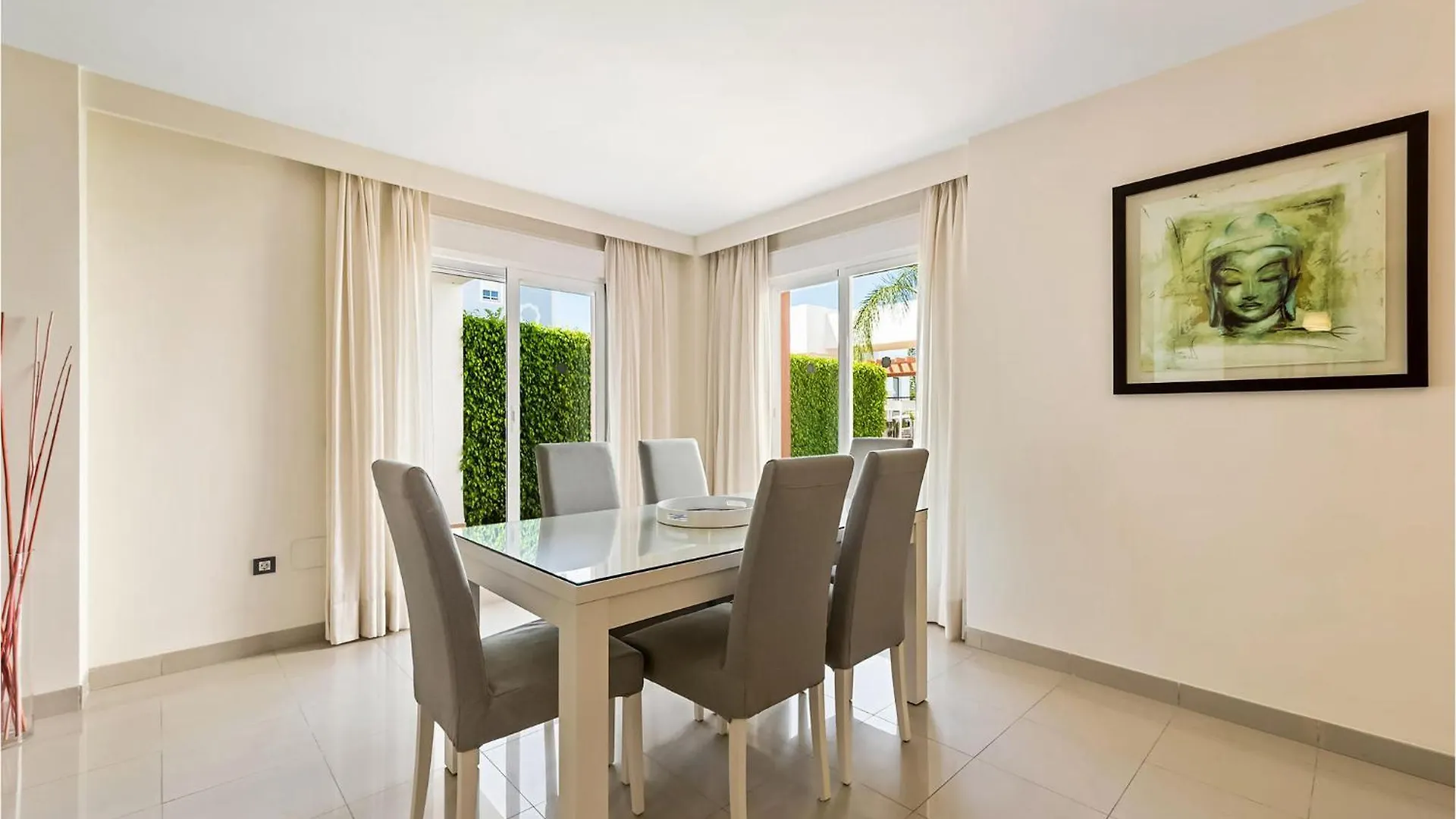 Beautiful Home In Estepona With Wifi 0*,  Spanien