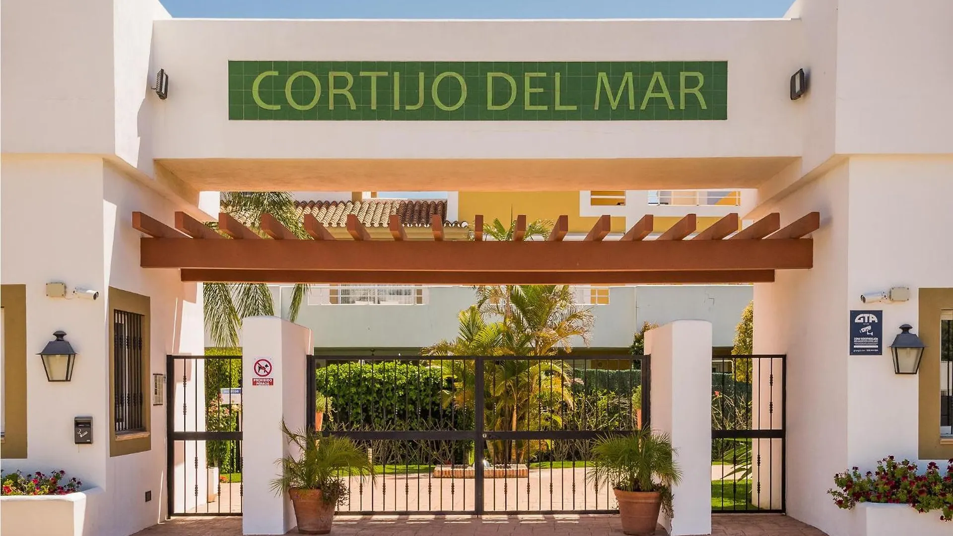 Ferienhaus Beautiful Home In Estepona With Wifi